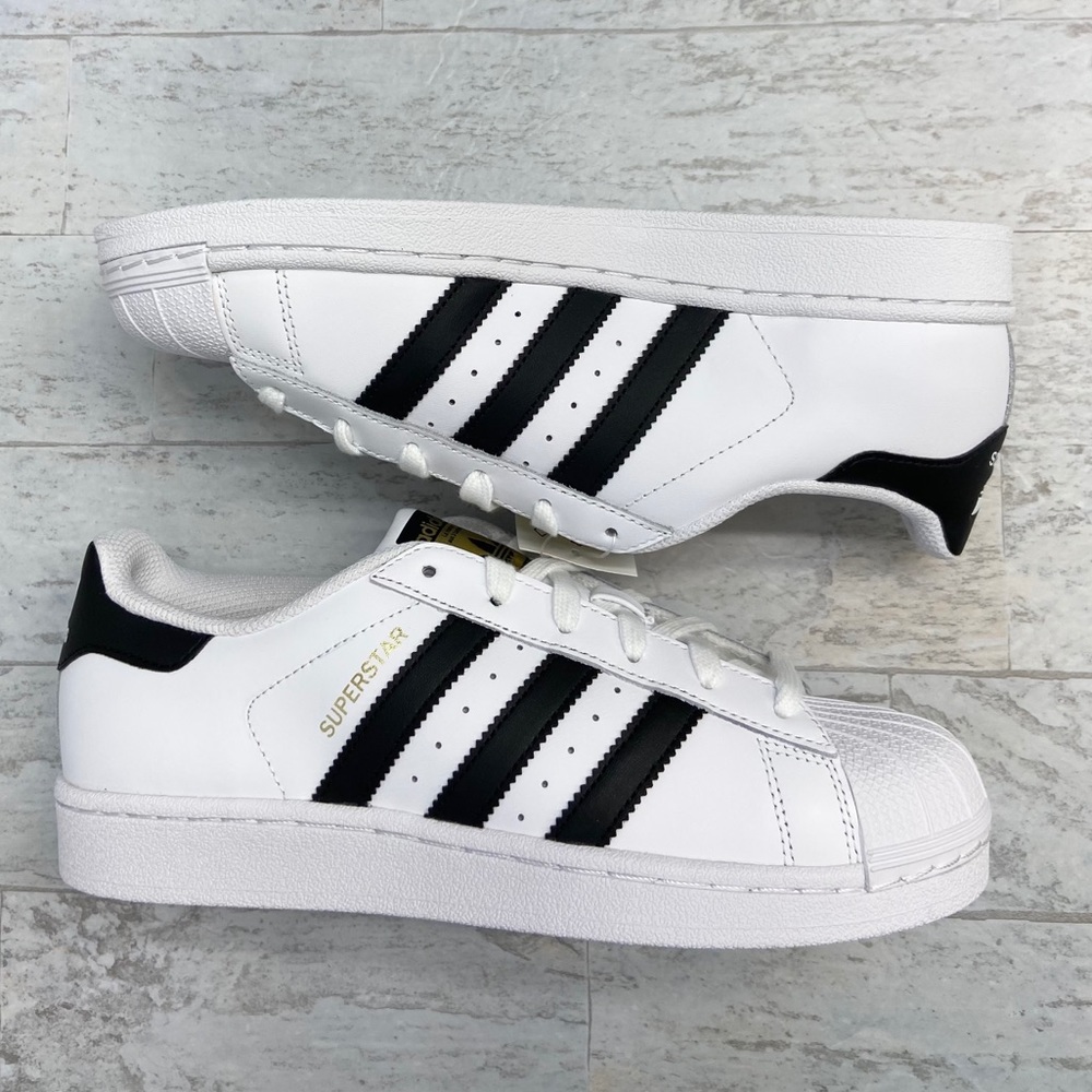 Adidas Superstar Sneakers - Picture 8 of 16